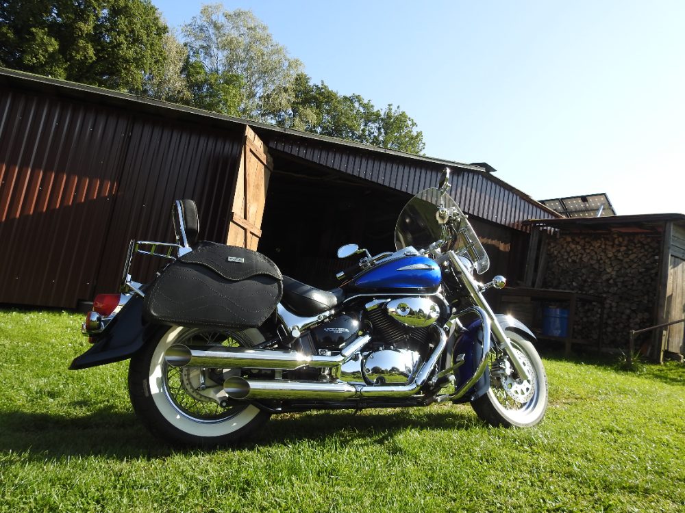 Suzuki Nové Nerezové Laděné Výfuky Thundering Eagle Suzuki Nové Nerezové Laděné Výfuky Thundering Eagle