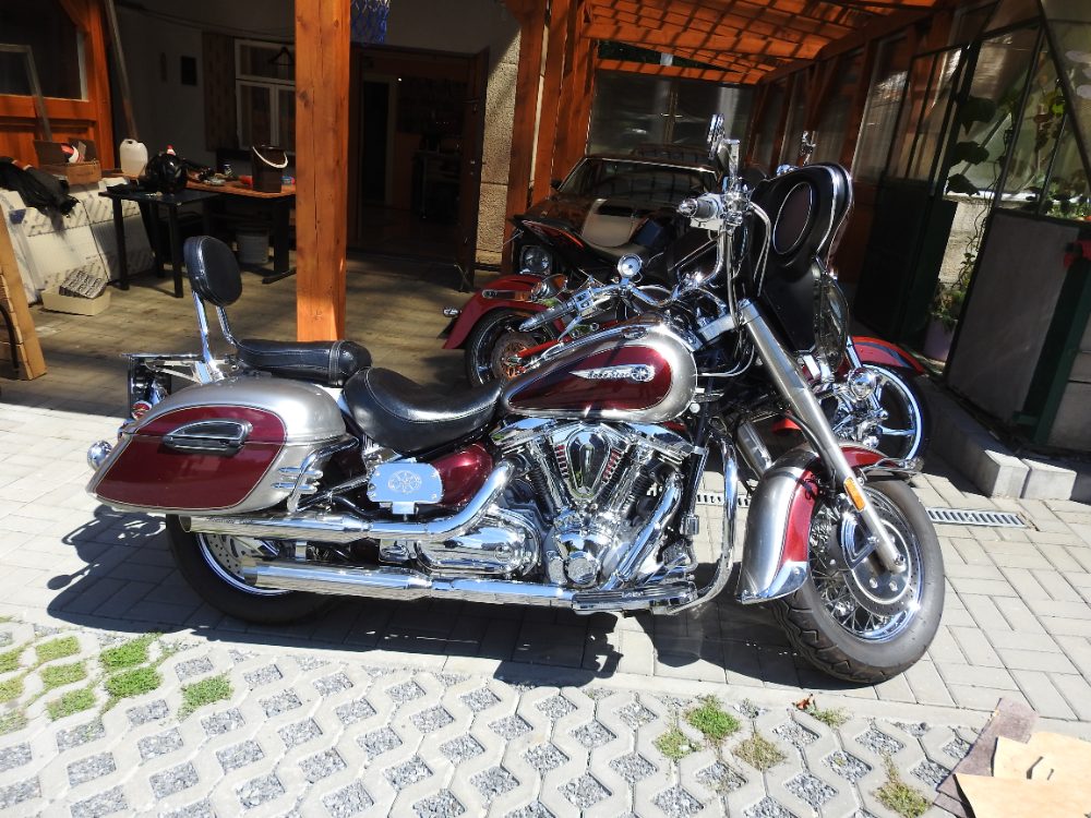 Yamaha Nové Nerezové Laděné Výfuky Thundering Eagle Yamaha Nové Nerezové Laděné Výfuky Thundering Eagle