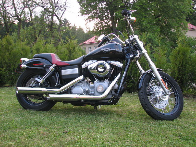 Harley Davidson Nové Nerezové Laděné Výfuky Thundering Eagle Harley Davidson Nové Nerezové Laděné Výfuky Thundering Eagle