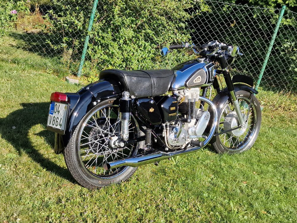 AJS 350 M16 1954 po renovaci AJS 350 M16 1954 po renovaci