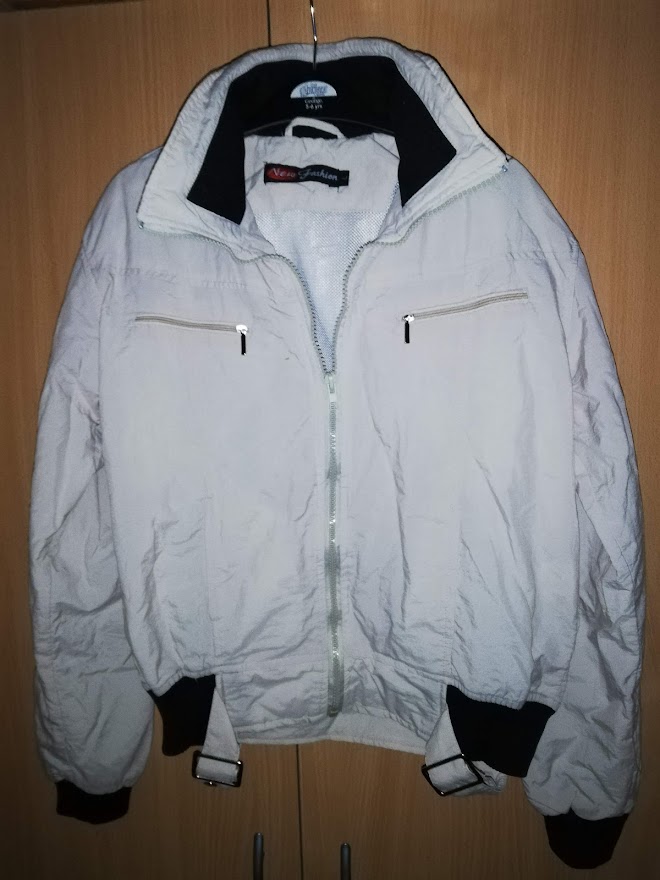 Lehoučká bundička New Fashion vel.L