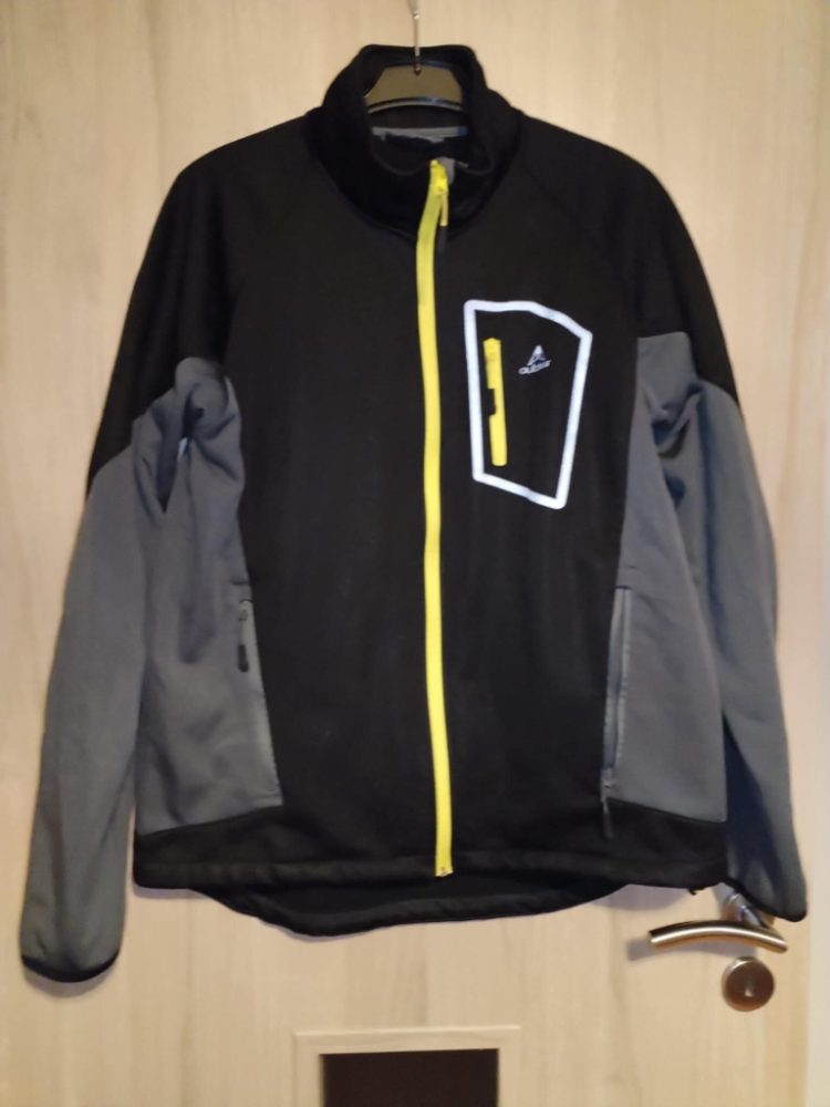 Pánská outdoorová softshellová bunda Crivit