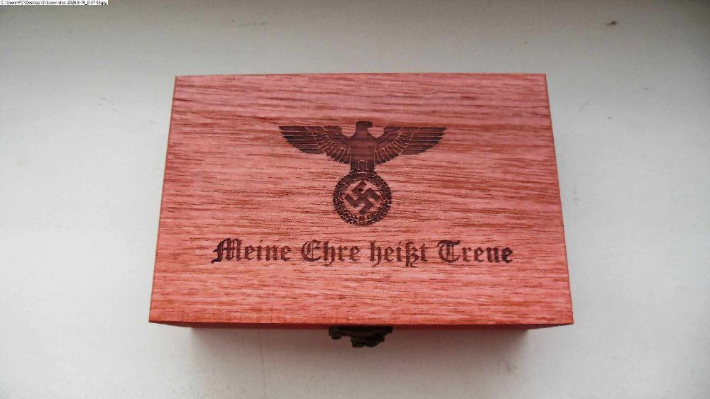 WW2 šperkovnice