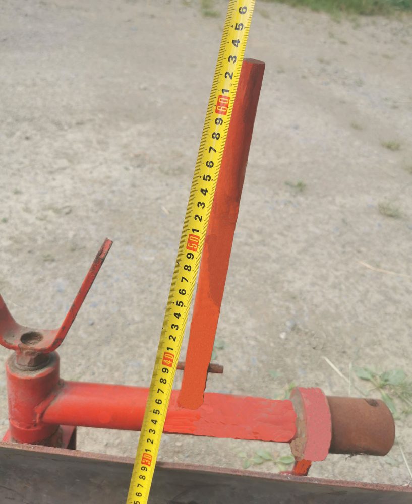 Shrnovací radlice VARI / Tera SR-85 (šířka 85 cm) Shrnovací radlice VARI / Tera SR-85 (šířka 85 cm)