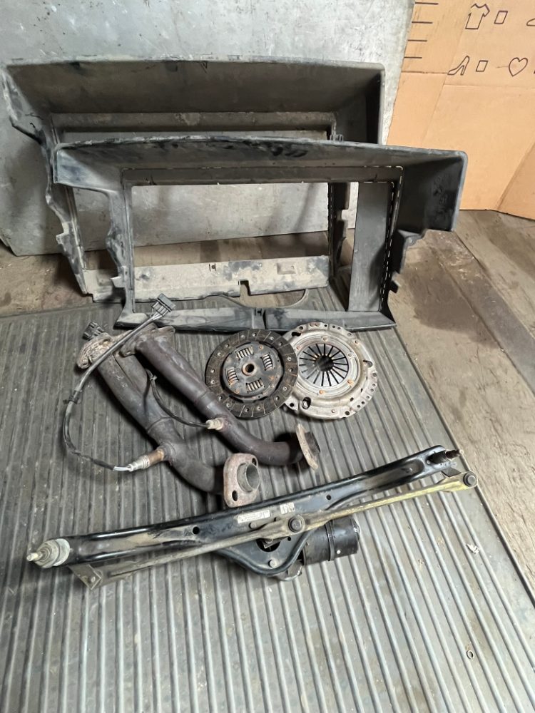 Díly Škoda FELICIA, spojka, topení atd