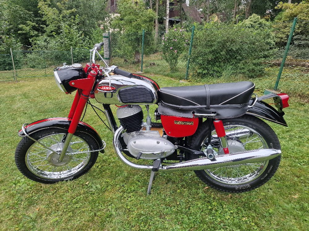 Jawa 250 Californian Po Renovaci