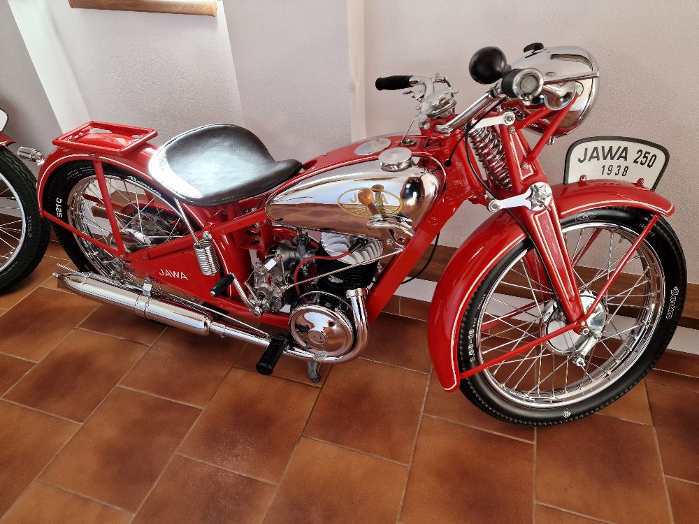Jawa 250 Special 1938 Po Renovaci Jawa 250 Special 1938 Po Renovaci