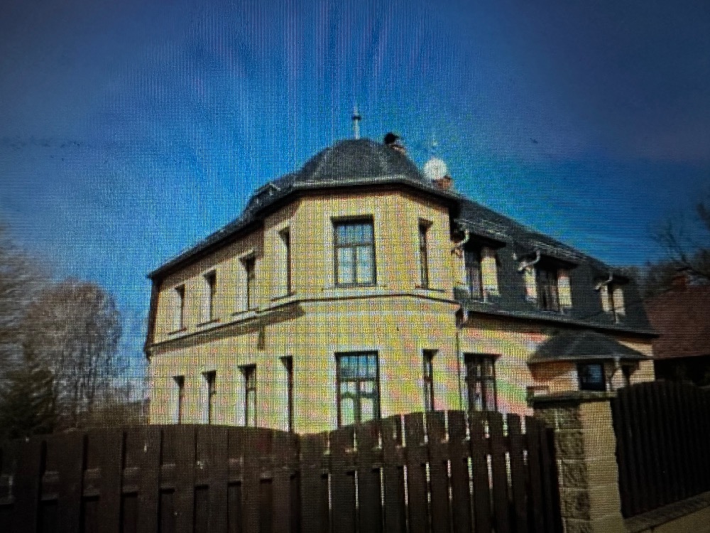 RD Krásná Lípa, zast. pl. 185 m2, zahrada 1.009 m2