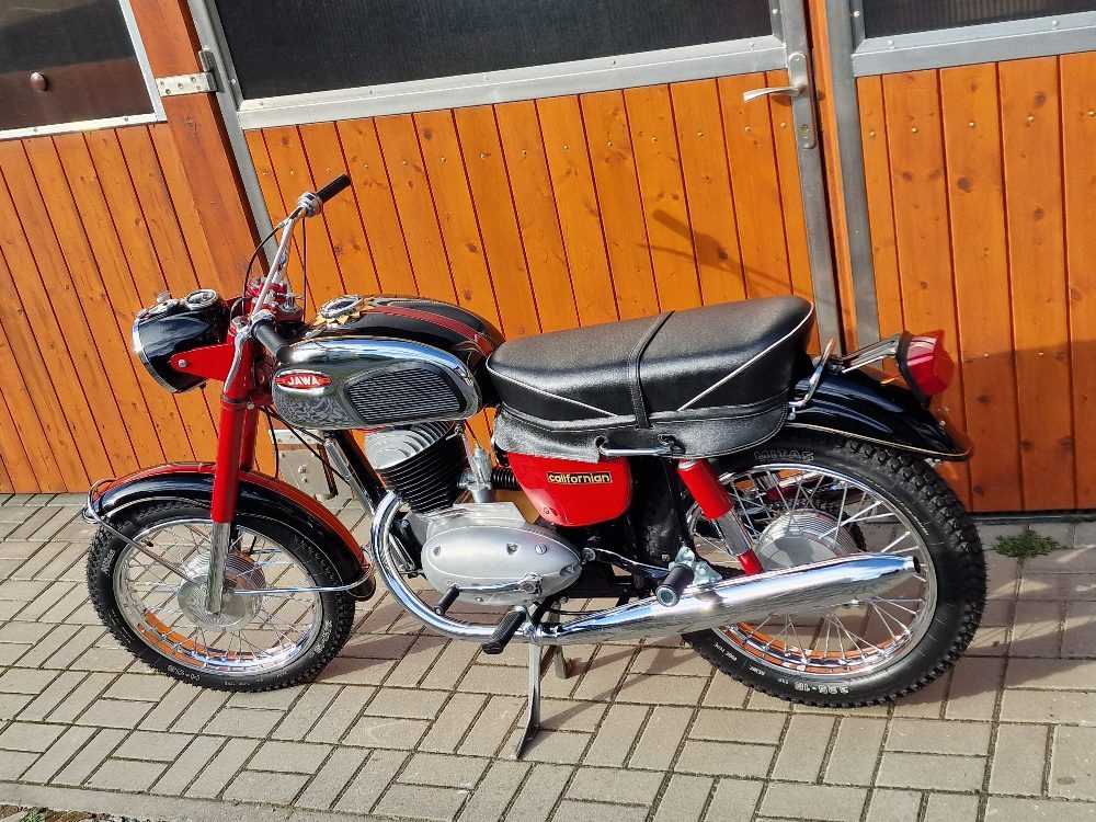 Jawa 250-590 Californian Po Renovaci – fotografie 3