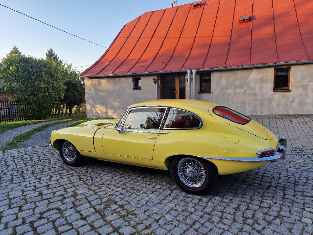 Jaguar E-Type 1 serie 4,2 2+2 rv.1968 po Renovaci – fotografie 3