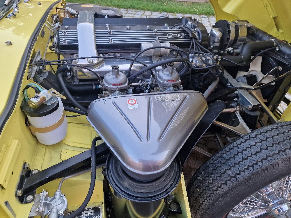 Jaguar E-Type 1 serie 4,2 2+2 rv.1968 po Renovaci – fotografie 7