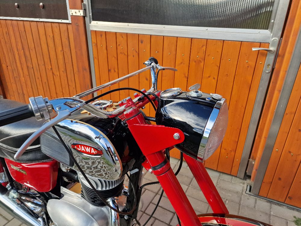 Jawa 250-590/05 Po Renovaci – fotografie 4