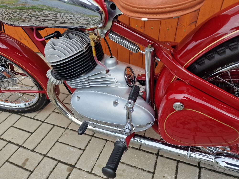 Jawa 350 Pérák – fotografie 4
