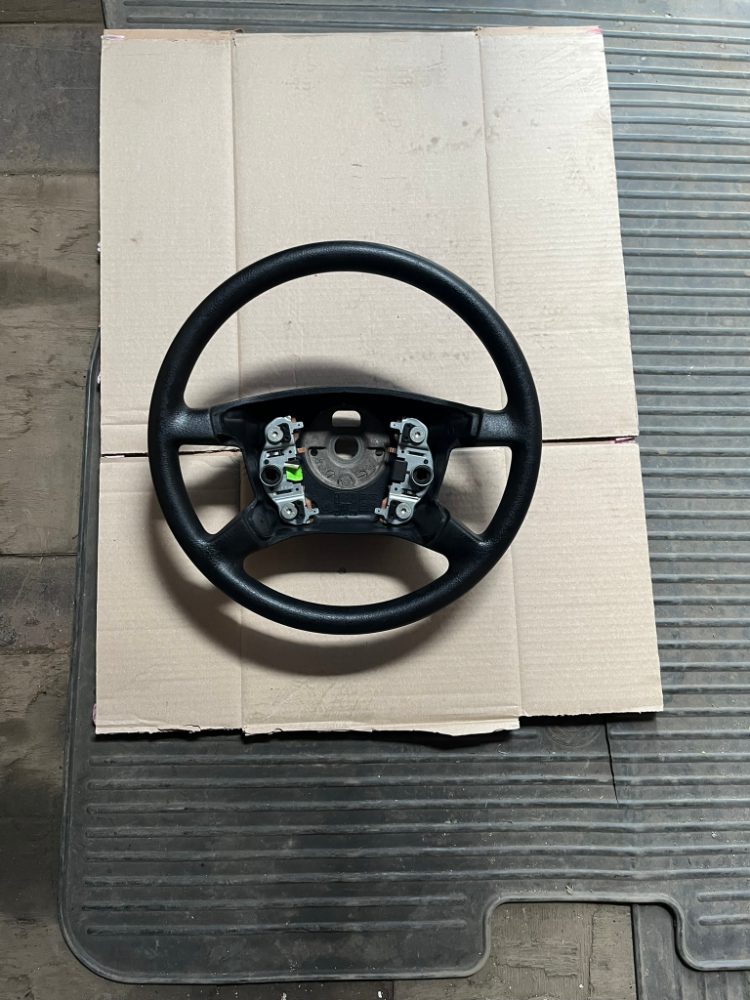 FABIA skoro nový čtyřramenný volant – fotografie 7