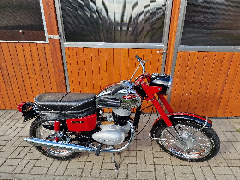 Jawa 250-590/05 Po Renovaci – fotografie 2