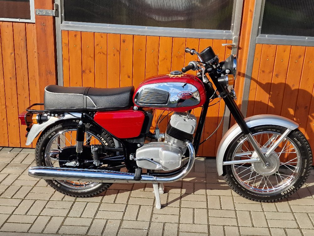 JAWA 350 typ 634-5 po Renovaci – fotografie 2