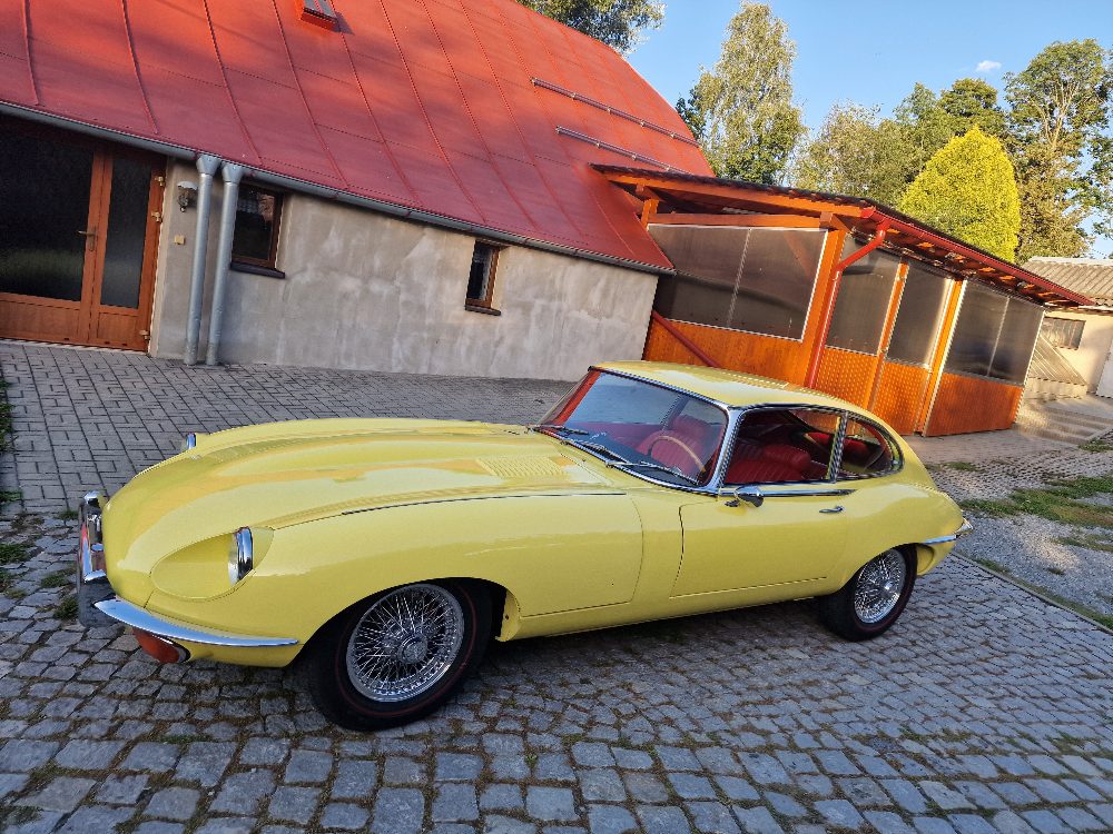 Jaguar E-Type 1.5 Série 4,2 2+2 rv.1968 po Renovaci – fotografie 2