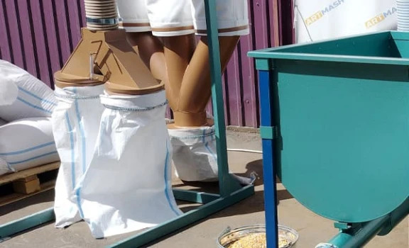 PRŮMYSLOVÝ MLÝNEK NA OBILÍ S CYKLÓNEM A VYSAVAČEM 11 kW – fotografie 3