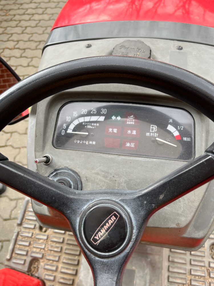 Malotraktor Yanmar – fotografie 3