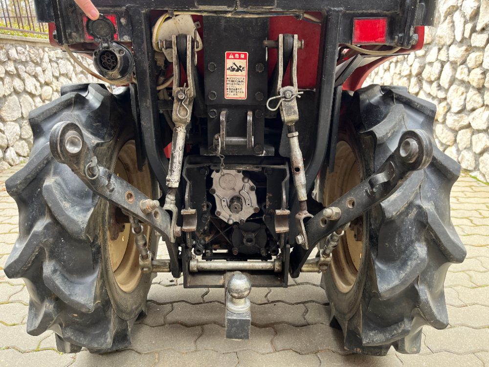 Malotraktor Yanmar – fotografie 5