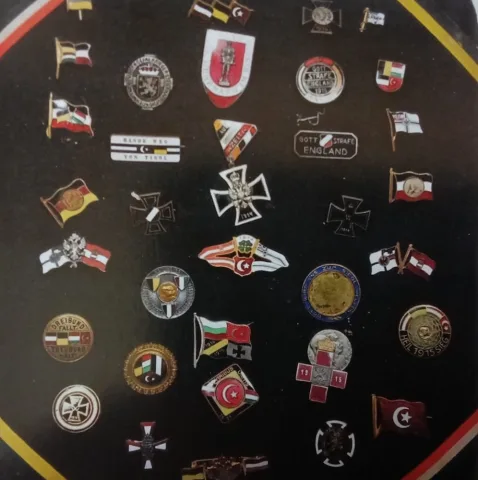 Faleristický materiál odkoupím hotově za katalogové ceny