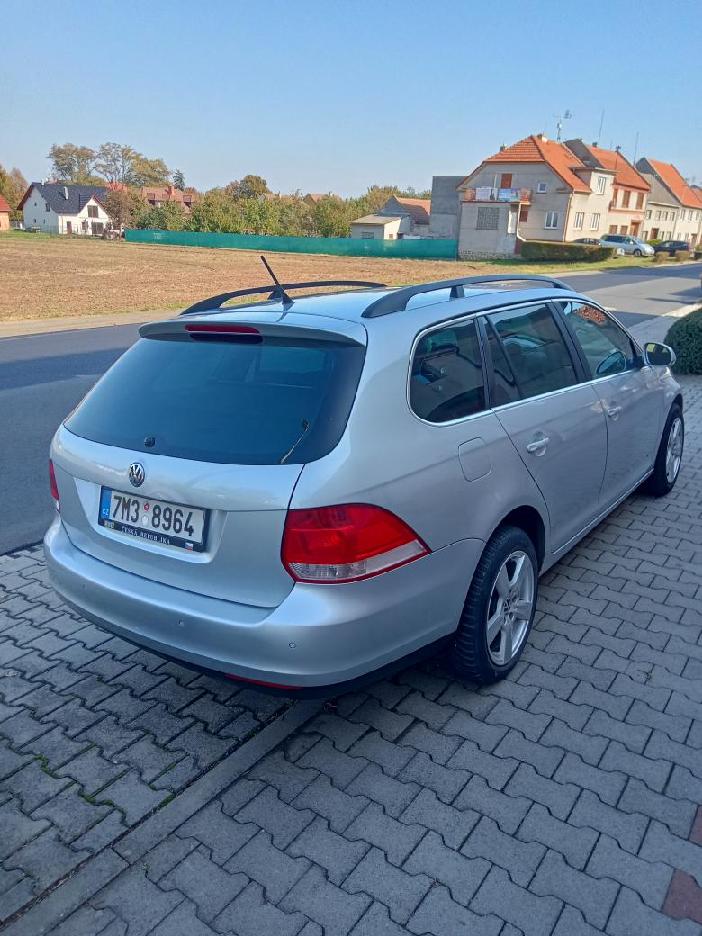 Prodám VW Golf Variant V. rv 2007 / 1,4 tsi - na ND – fotografie 5