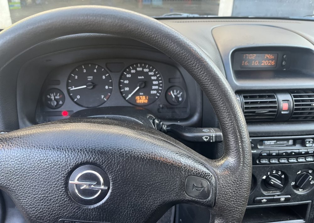 Opel ASTRA 1.4 16V – fotografie 7