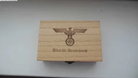 WW2 šperkovnice