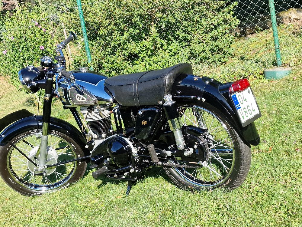 AJS 350 M16 1954 po renovaci – fotografie 9
